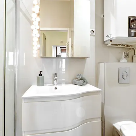 Appartamento Bnbnova - Charming Near Notre-dame & Marais *