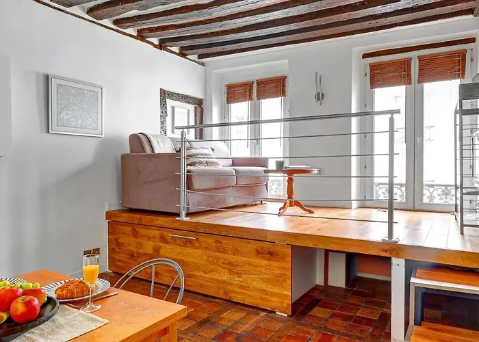 Bnbnova - Charming Near Notre-dame & Marais