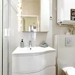 Apartment Bnbnova - Charming Near Notre-dame & Marais *